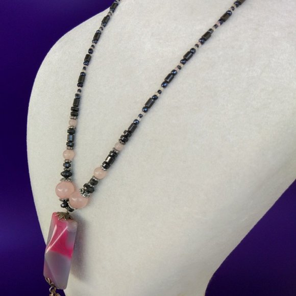 Pied Pink Agate Chakra and Healing Necklace - Picture 4 of 4